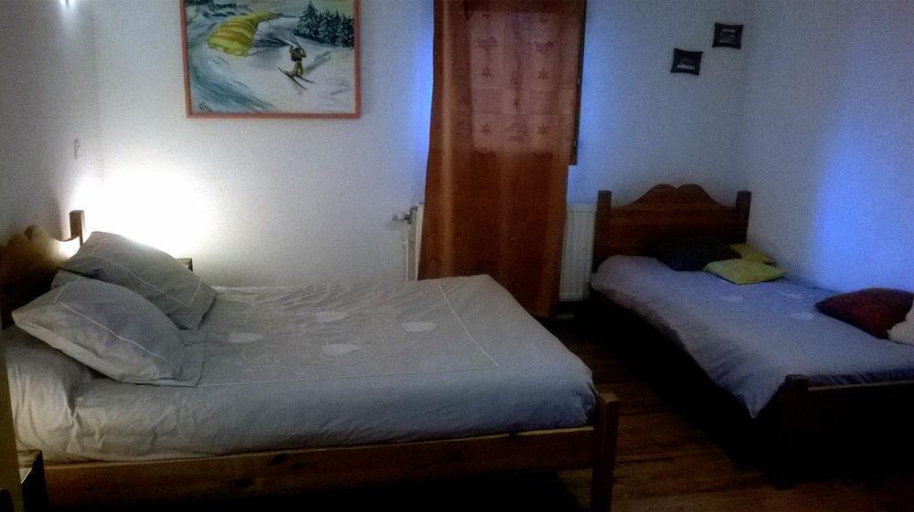 Etape De Fanfoue Hotell Chamrousse Exteriör bild