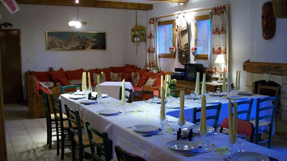 Etape De Fanfoue Hotell Chamrousse Exteriör bild